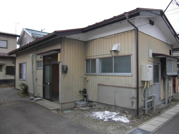 detached 福島県会津若松市西年貢２丁目

地図を見る