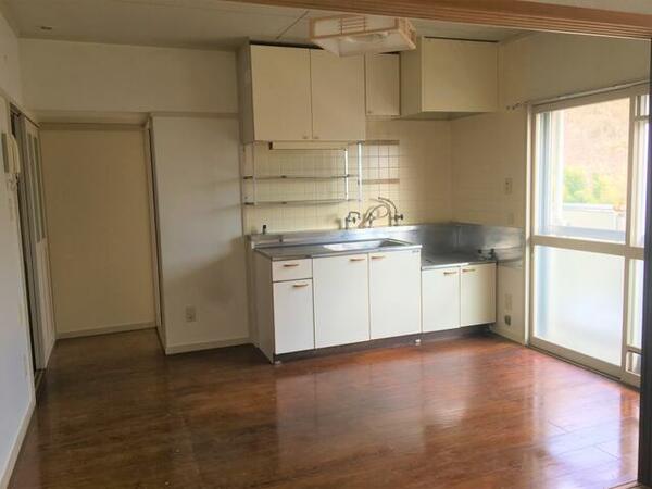 apartment 福島県田村郡三春町桜ケ丘２丁目
地図を見る