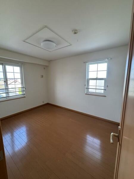 apartment 福島県西白河郡矢吹町新町
新町の賃貸情報を見る
物件地図