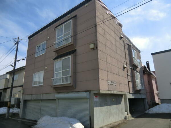 北海道札幌市東区伏古七条２丁目(賃貸アパート1LDK・3階・31.18㎡)の写真 その1