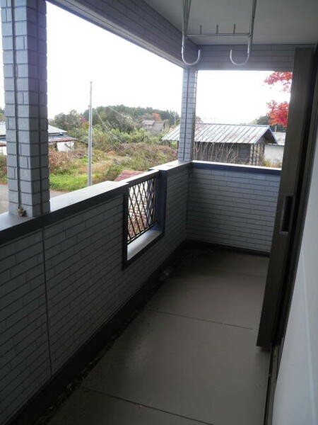 detached 埼玉県春日部市小渕１３９６－２ 日本総研ビル２階