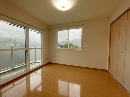 ポラリス_内装_1