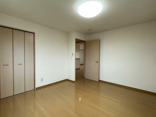 ポラリス_内装_4