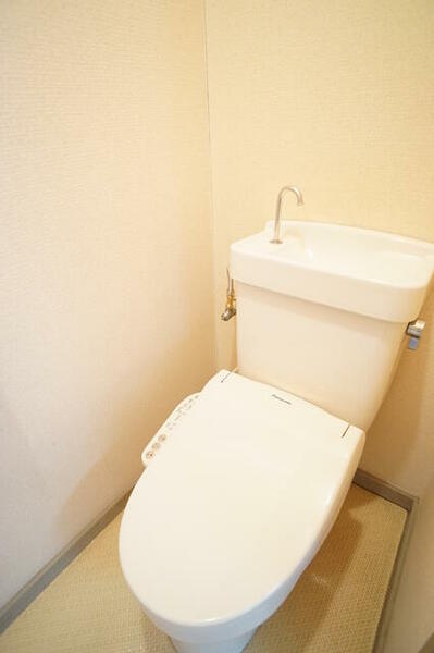 apartment 群馬県邑楽郡邑楽町大字中野
地図を見る