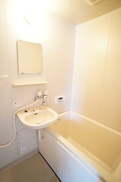 apartment 群馬県邑楽郡邑楽町大字中野
地図を見る