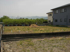 山梨県南アルプス市東南湖