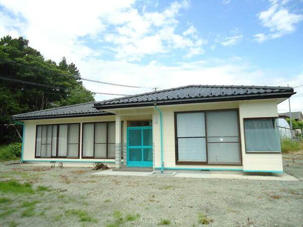detached 宮城県遠田郡涌谷町字花勝山二号
物件地図