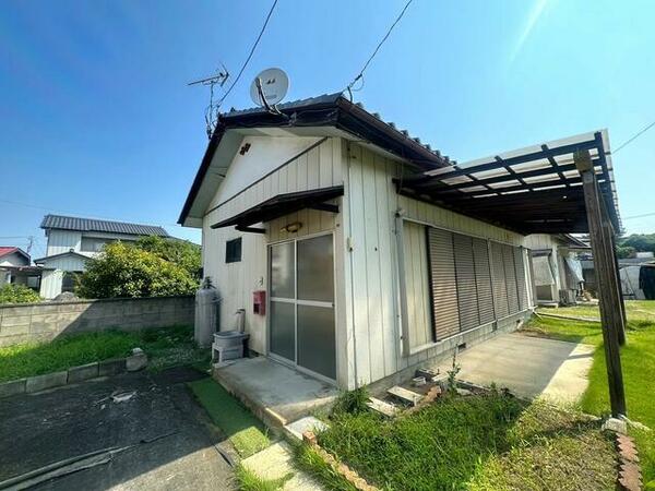 detached 群馬県藤岡市立石新田

地図を見る