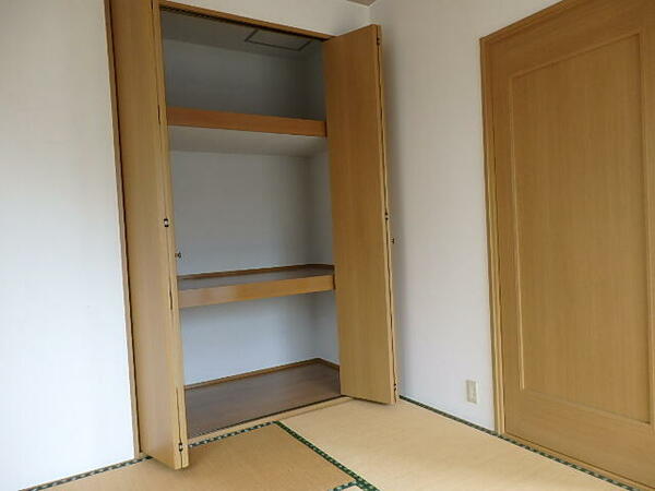 detached 福島県岩瀬郡鏡石町岡ノ内

地図を見る