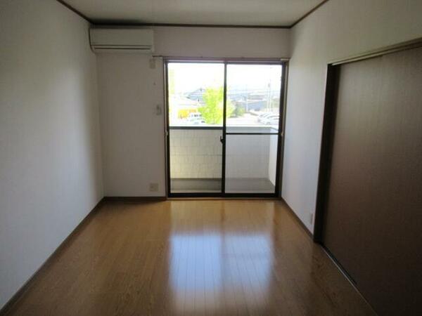 apartment 福島県須賀川市西山寺町
地図を見る