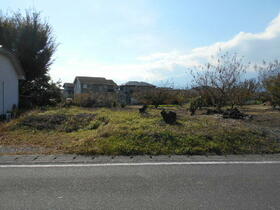 山梨県南アルプス市加賀美