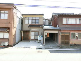 富山県富山市八尾町下新町