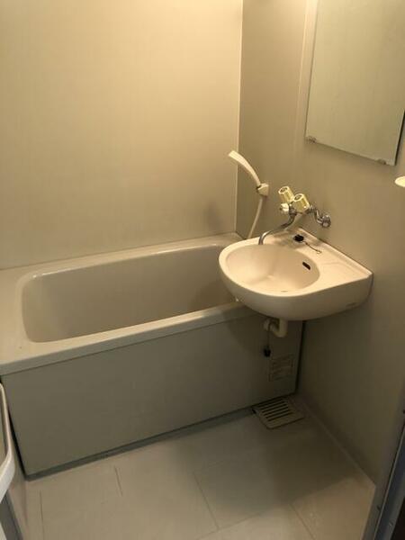 画像11:お風呂は全部屋一緒♪バスルーム・トイレの独立設定で快適な毎日♪