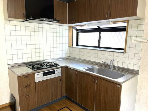 detached 東京都あきる野市草花

地図を見る