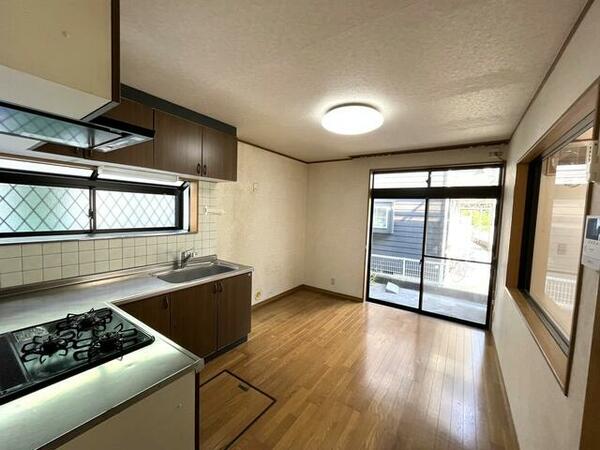 detached 東京都あきる野市草花

地図を見る