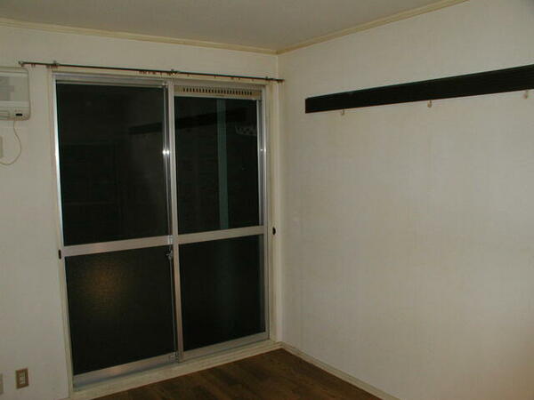 apartment 埼玉県北足立郡伊奈町栄１丁目
地図を見る