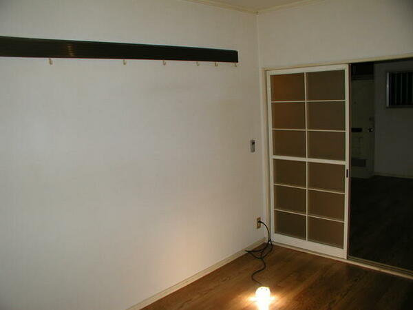 apartment 埼玉県北足立郡伊奈町栄１丁目
地図を見る