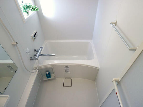 画像6:浴室新設！窓もあるので換気もすぐれますよ。