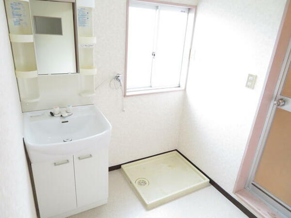 apartment 栃木県さくら市氏家
地図を見る