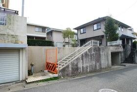 京都府亀岡市南つつじケ丘桜台２丁目