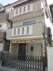 大阪府寝屋川市国松町