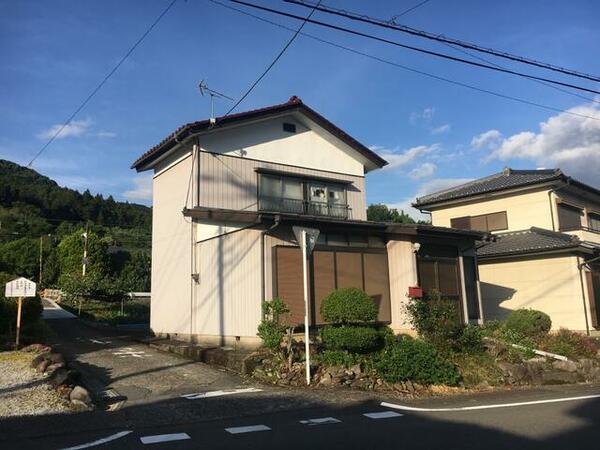 detached 群馬県安中市松井田町五料

地図を見る