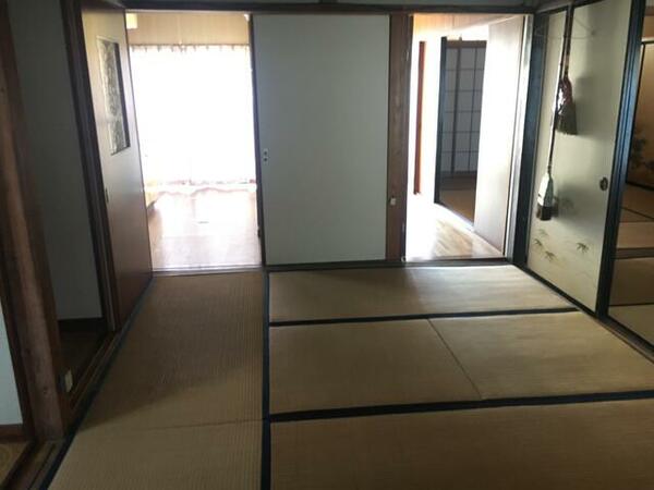 detached 群馬県安中市松井田町五料

地図を見る