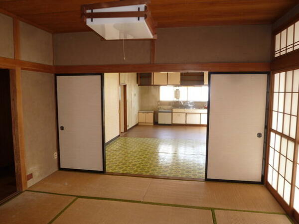 detached 宮城県遠田郡涌谷町字六軒町裏
物件地図