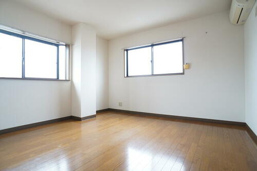 ロイヤルハイム_内装_1