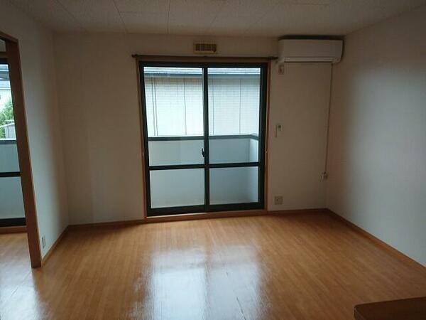 apartment 福島県西白河郡西郷村大字米字中原
米の賃貸情報を見る
物件地図