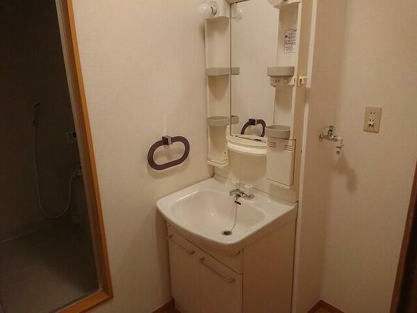 apartment 福島県西白河郡西郷村大字米字中原
米の賃貸情報を見る
物件地図