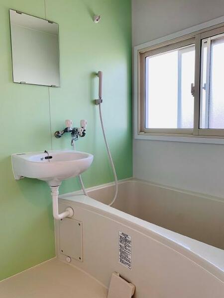 画像5:新品浴室