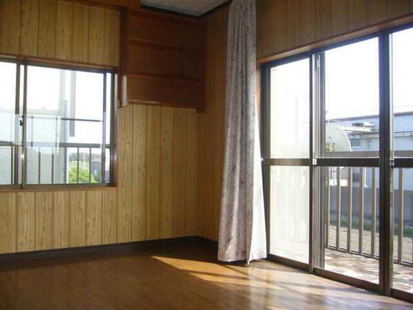 detached 茨城県稲敷市柴崎
地図を見る