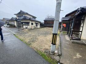 石川県白山市鹿島町