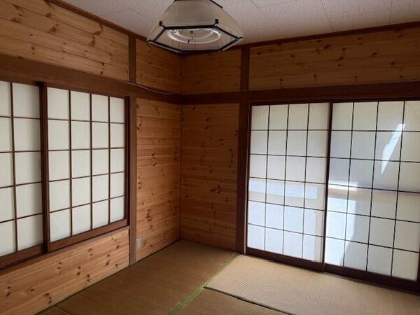 detached 群馬県吾妻郡長野原町大字応桑
地図を見る