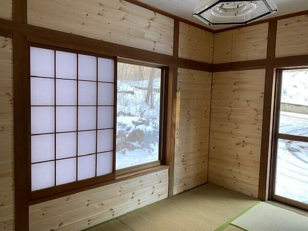 detached 群馬県吾妻郡長野原町大字応桑

地図を見る