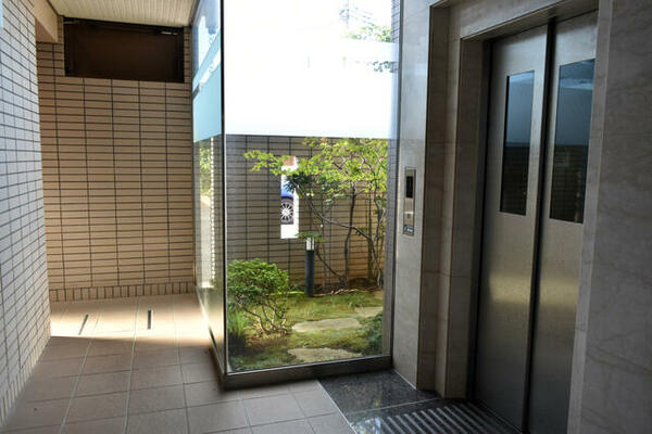 apartment 埼玉県入間市下藤沢２丁目
地図を見る