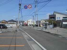 山梨県甲府市下飯田２丁目