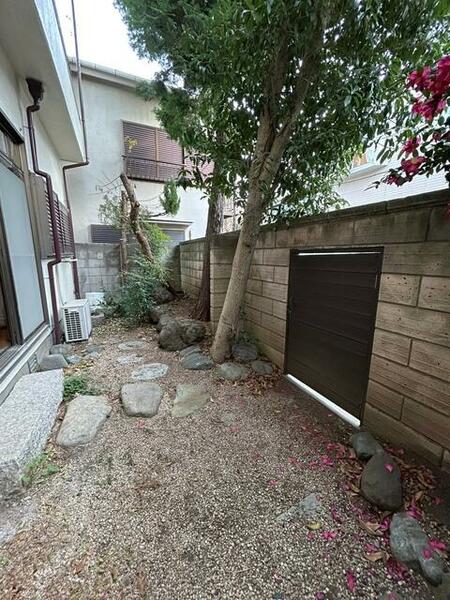 detached 東京都豊島区長崎３丁目

地図を見る