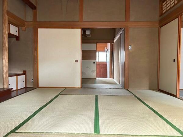 detached 東京都豊島区長崎３丁目

地図を見る