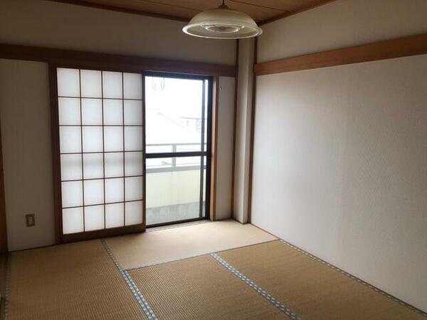 apartment 埼玉県八潮市中央２丁目
地図を見る