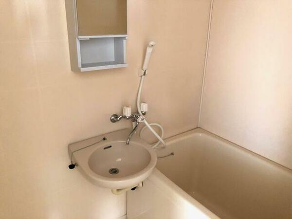 apartment 埼玉県八潮市中央２丁目
地図を見る