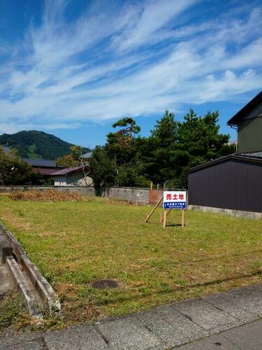 土地, 福井県 勝山市