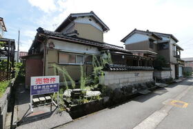 富山県南砺市八塚