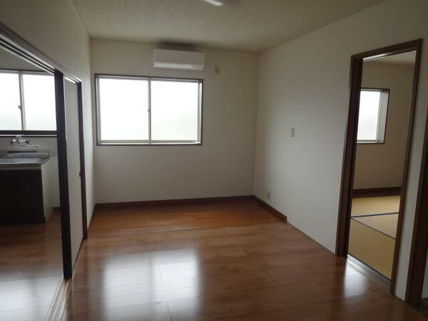 detached 山形県長井市清水町１丁目

地図を見る