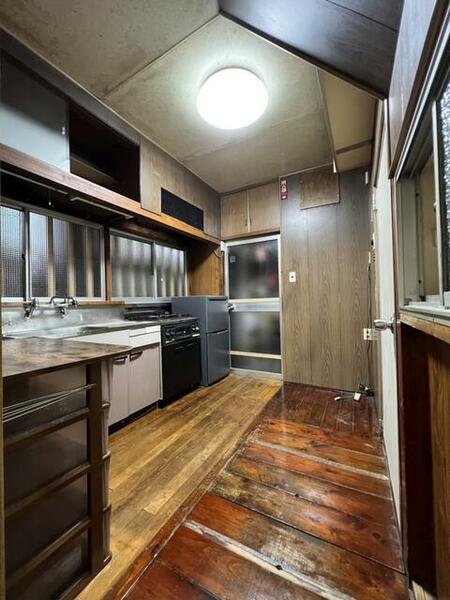 detached 神奈川県川崎市川崎区大師駅前１丁目

地図を見る