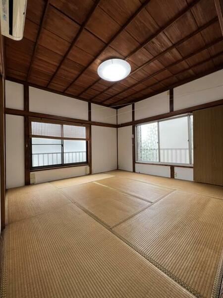 detached 神奈川県川崎市川崎区大師駅前１丁目

地図を見る