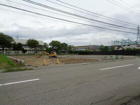 石川県羽咋市鶴多町亀田