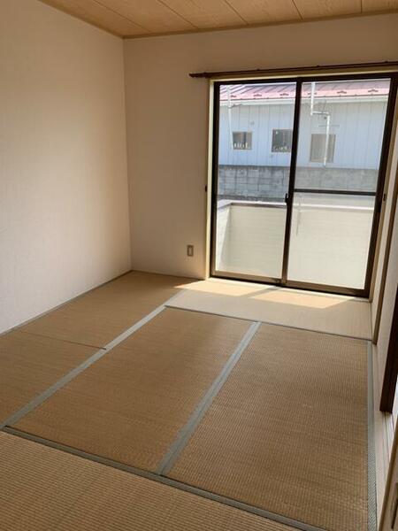 apartment 宮城県黒川郡大衡村大衡字糸繰
大衡の賃貸情報を見る
物件地図