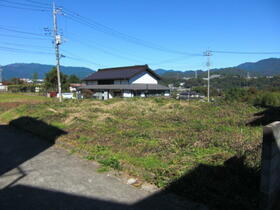 山梨県上野原市鶴島